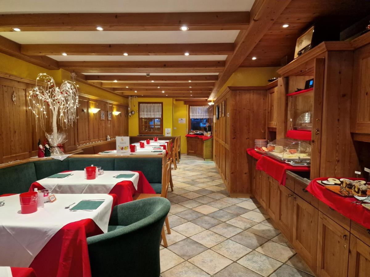 Chalet Brigitte B&B Arabba Exterior photo