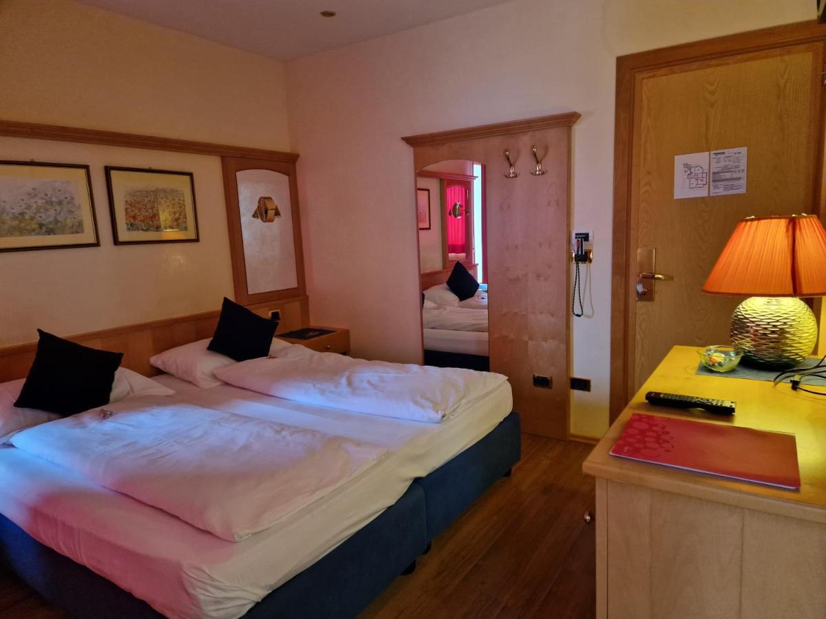 Chalet Brigitte B&B Arabba Exterior photo